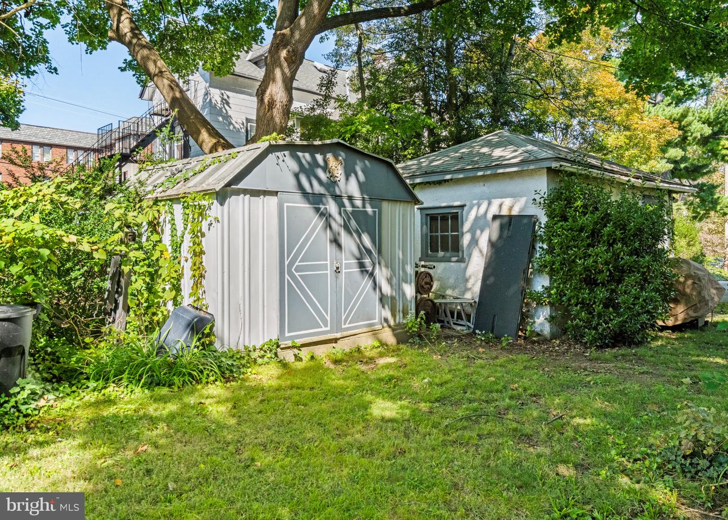 30 Morton Ave Property Photo 67