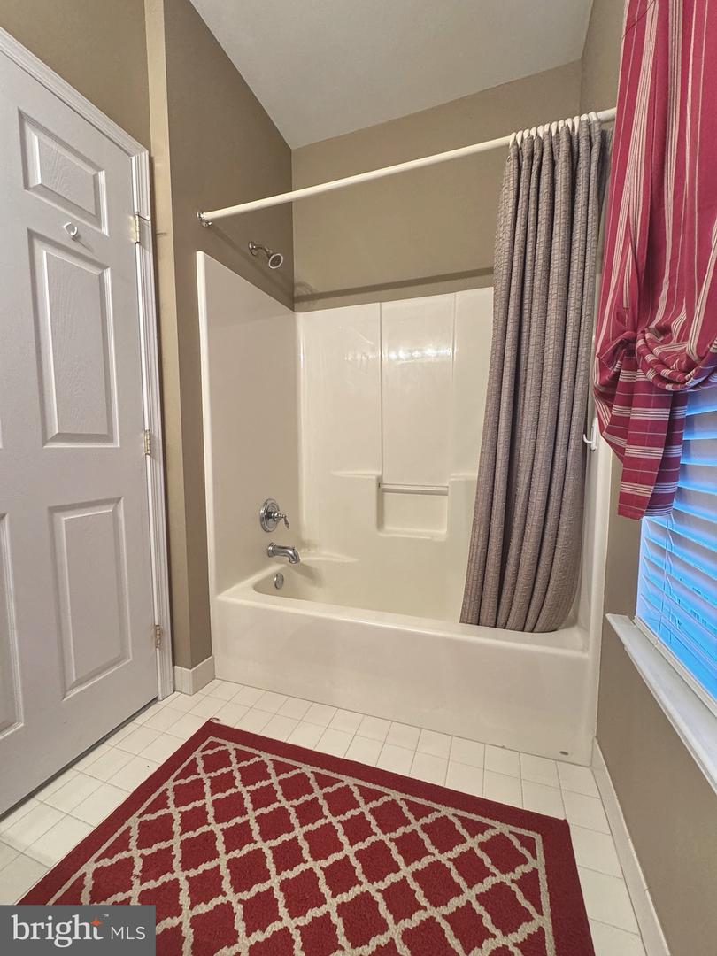 1623 Boxwood Rd Property Photo 23