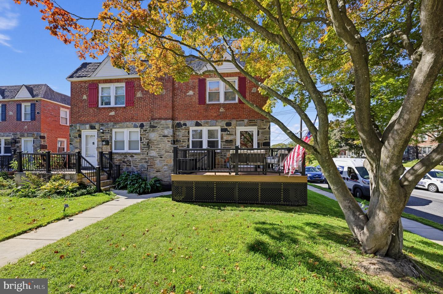 44 GREENHILL RD Property Photo 1
