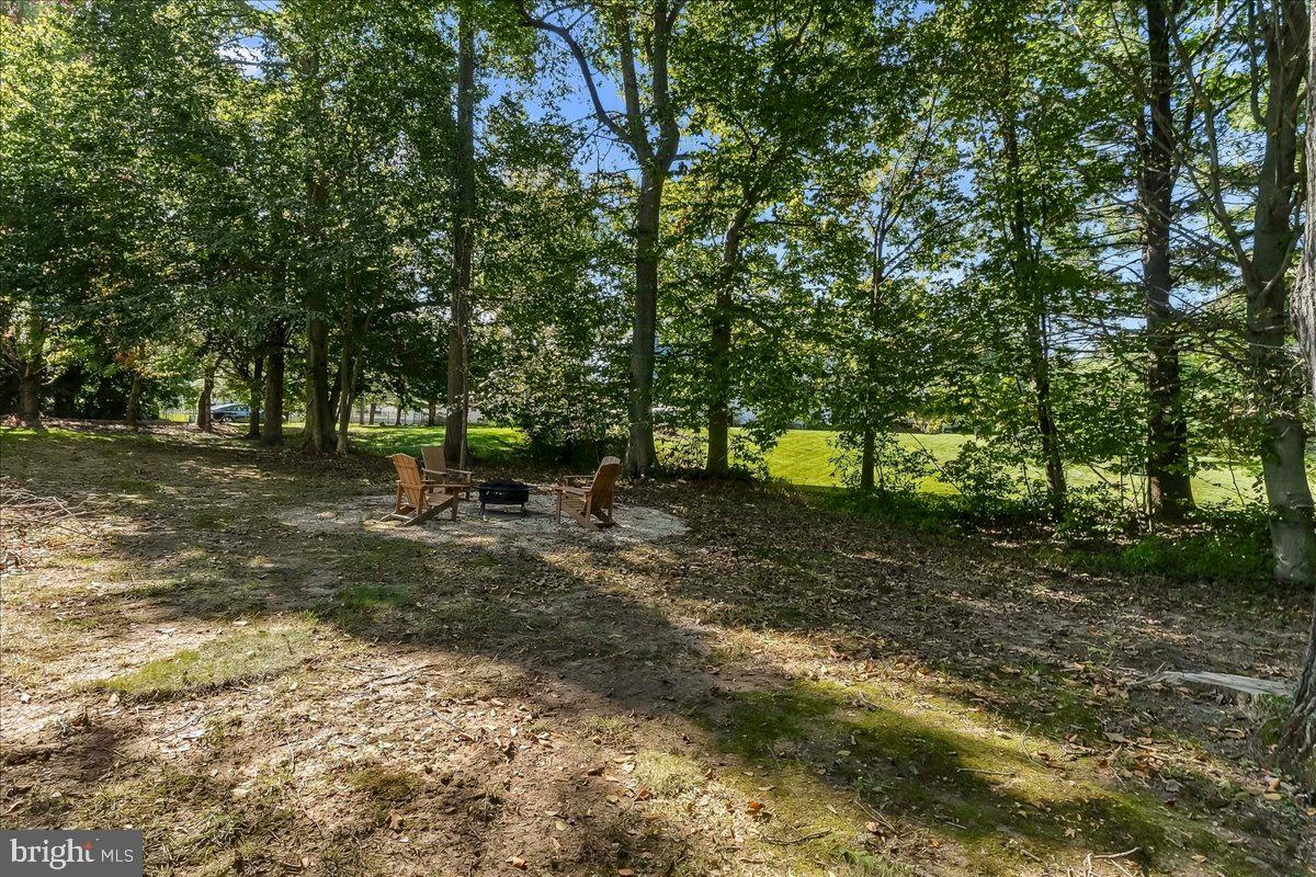 12 John Beal Dr Property Photo 5