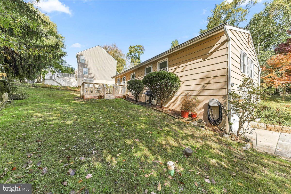 100 W Thompson Ave Property Photo 29