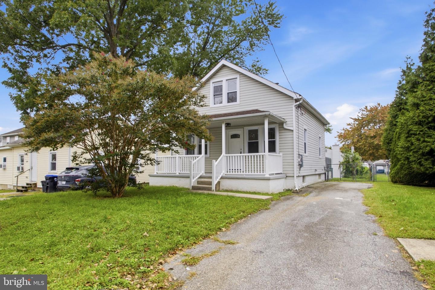 2212 Pleasantview Ave Property Photo 1