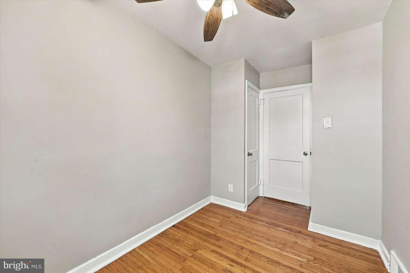 3819 Brunswick Ave Property Photo 18