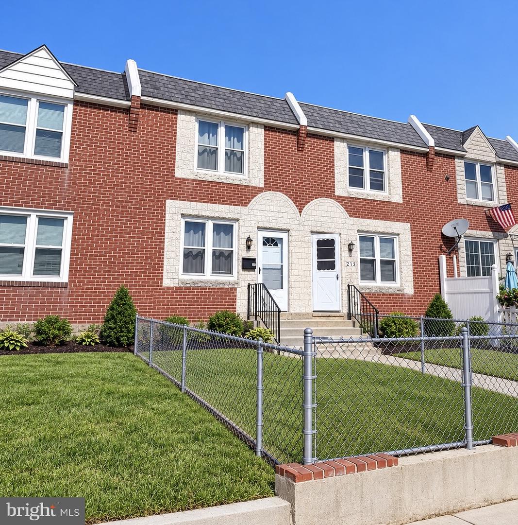 211 Weymouth Rd Property Photo 1