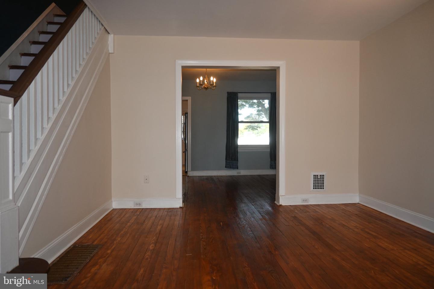 26 Vernon Rd Property Photo 3