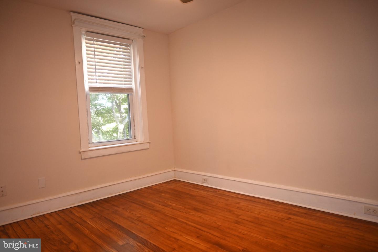 26 Vernon Rd Property Photo 16
