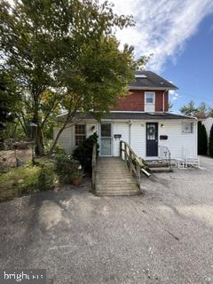 41B LOWRYS LN Property Photo 1