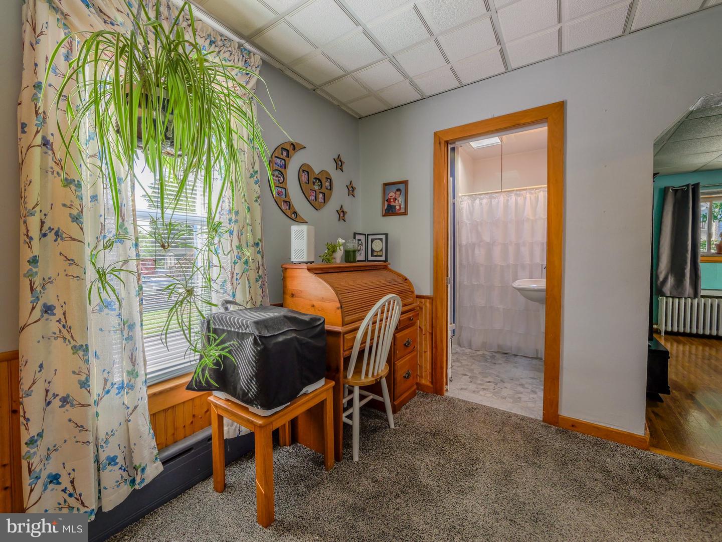 128 Isabel Ave Property Photo 27