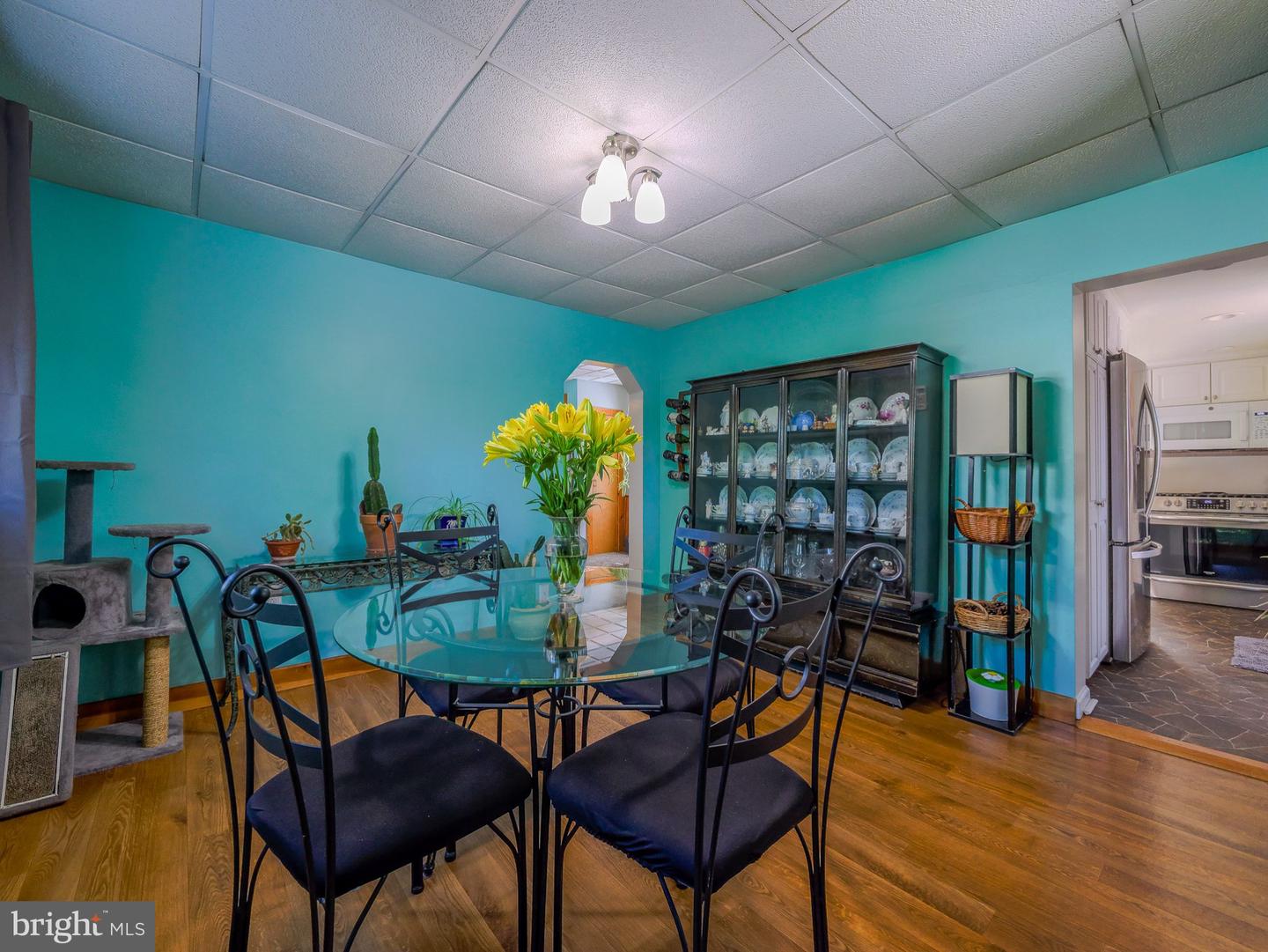 128 Isabel Ave Property Photo 34