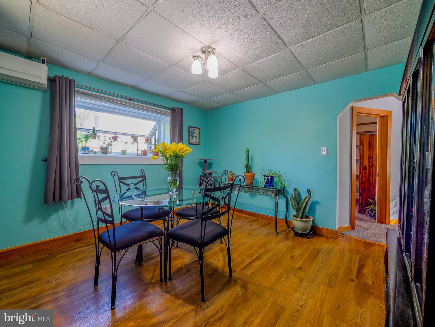 128 Isabel Ave Property Photo 35