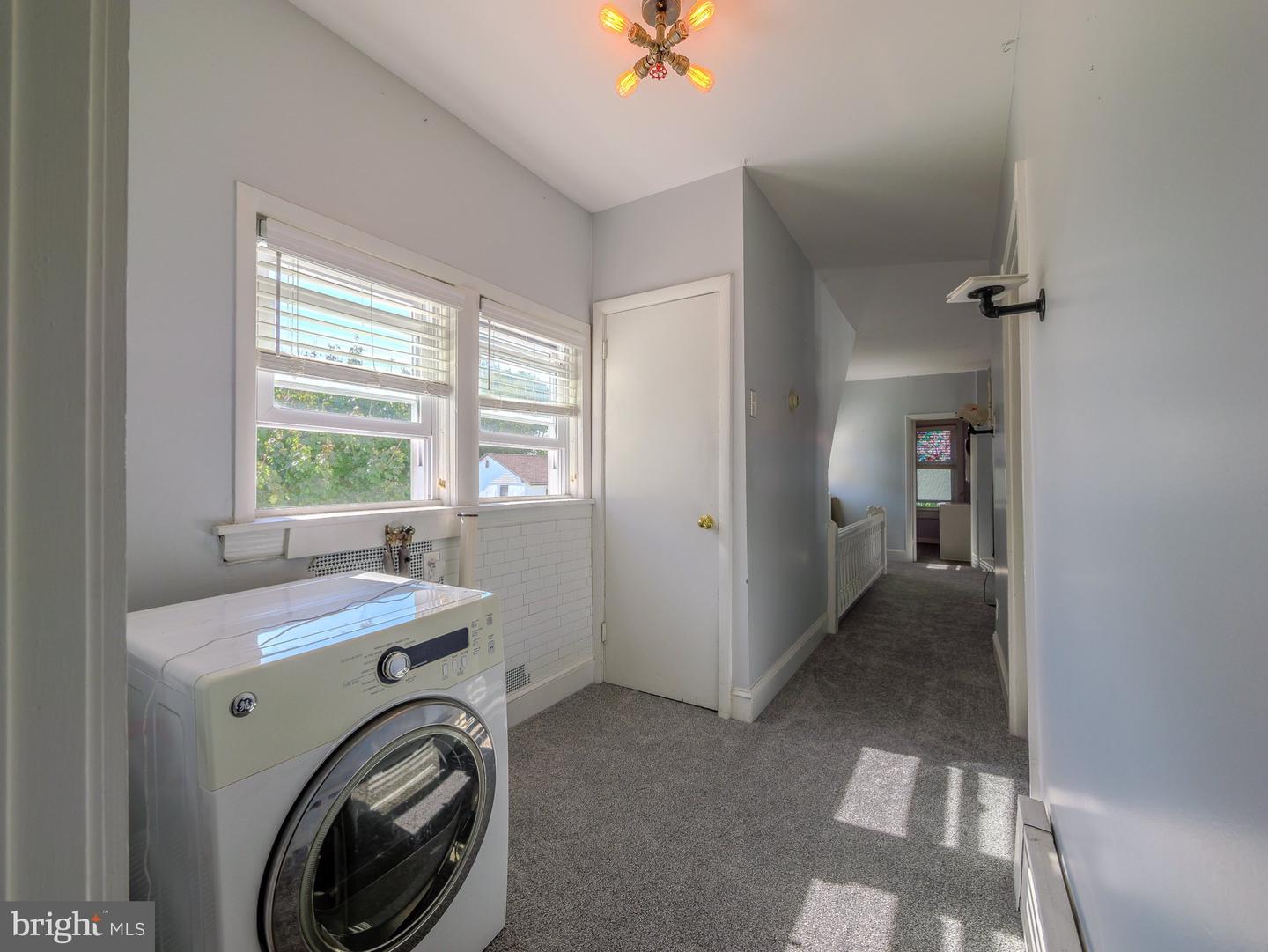 128 Isabel Ave Property Photo 47