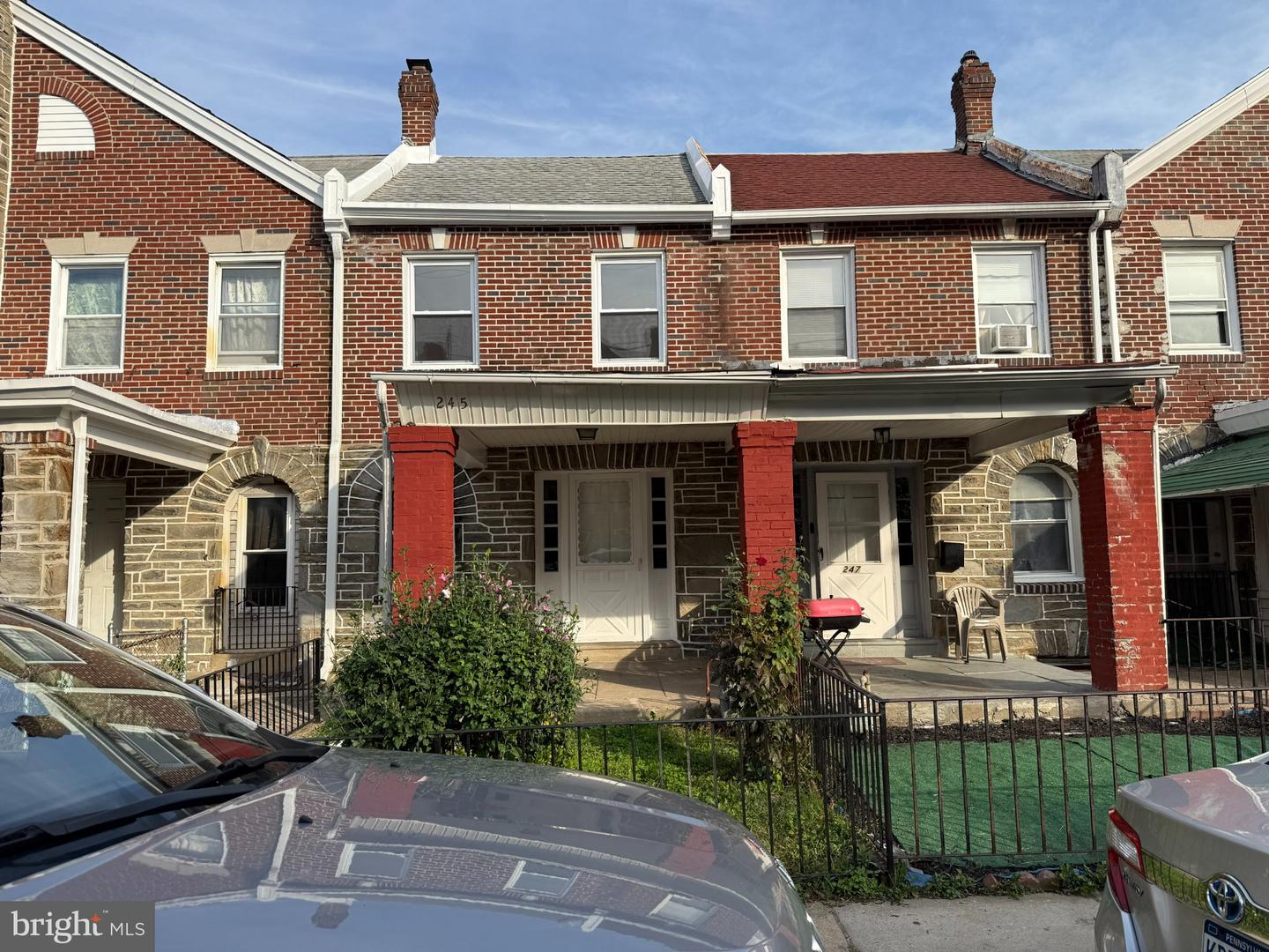 245 COPLEY RD Property Photo 1