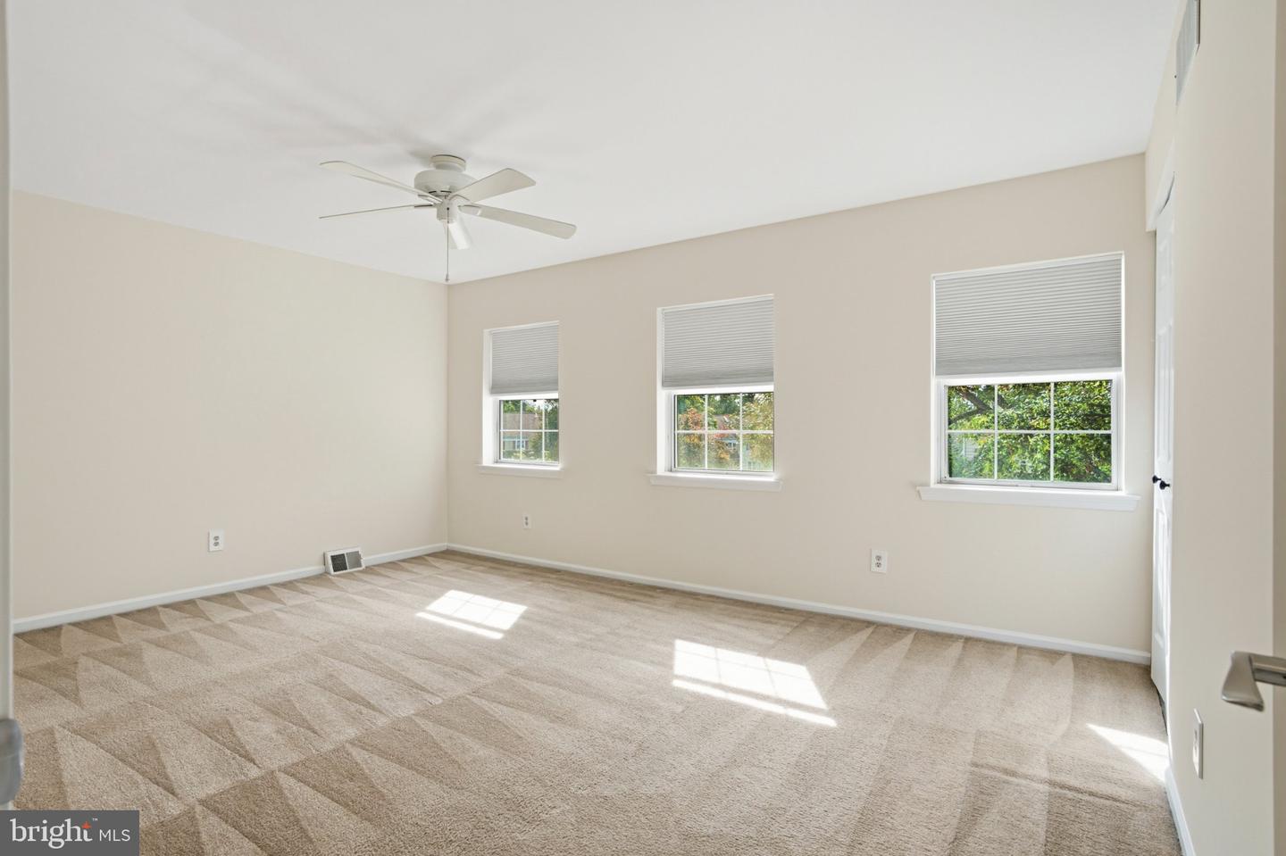 1300 Putnam Blvd #43 Property Photo 29