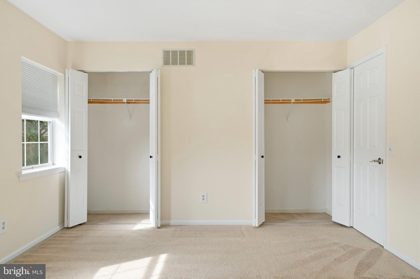 1300 Putnam Blvd #43 Property Photo 31