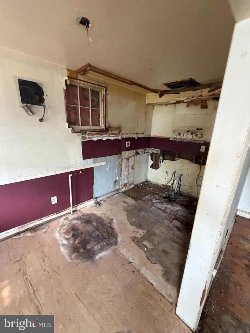 2 Ashbourne Rd Property Photo 4