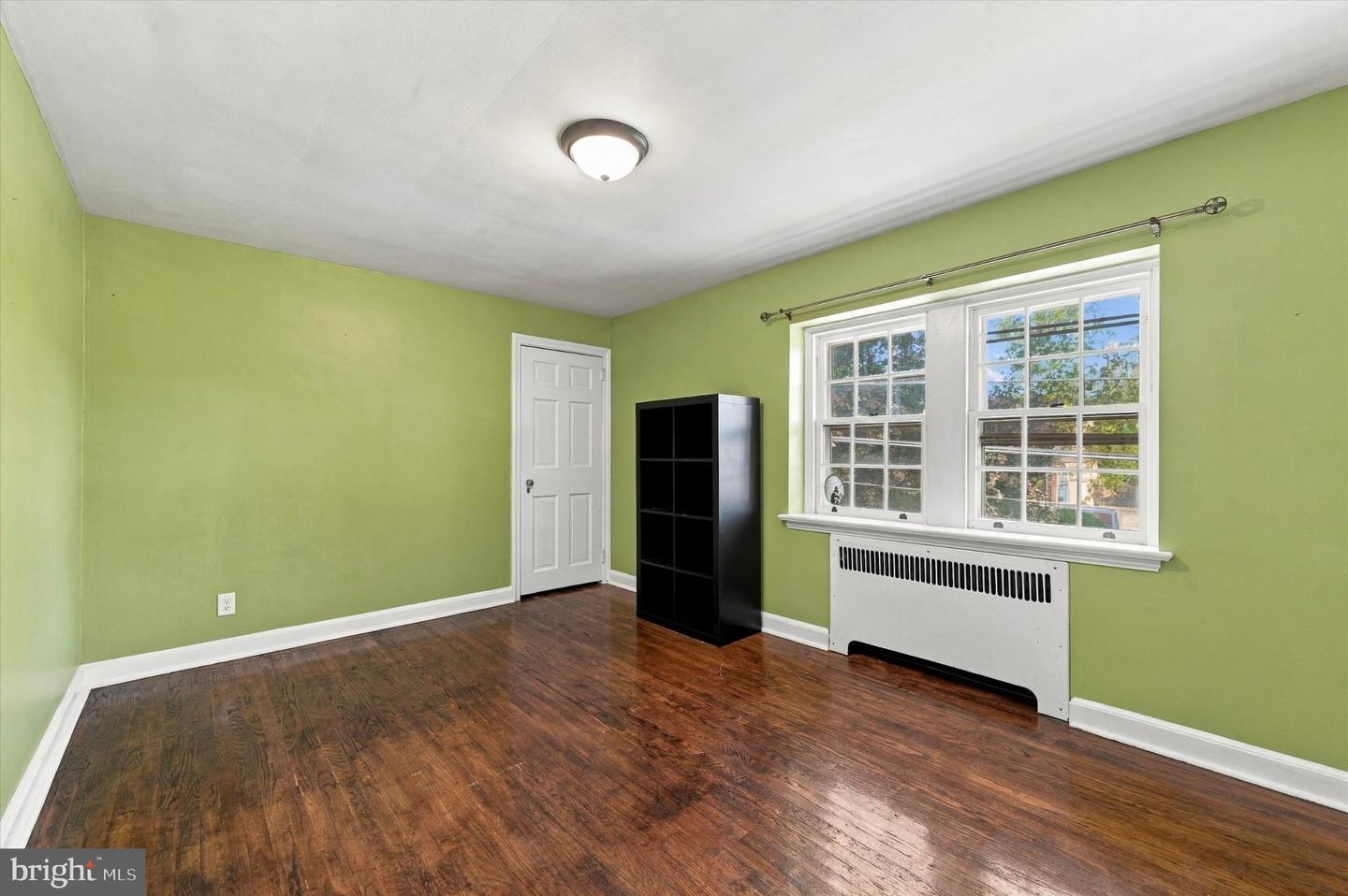 1822 Winton Ave Property Photo 24