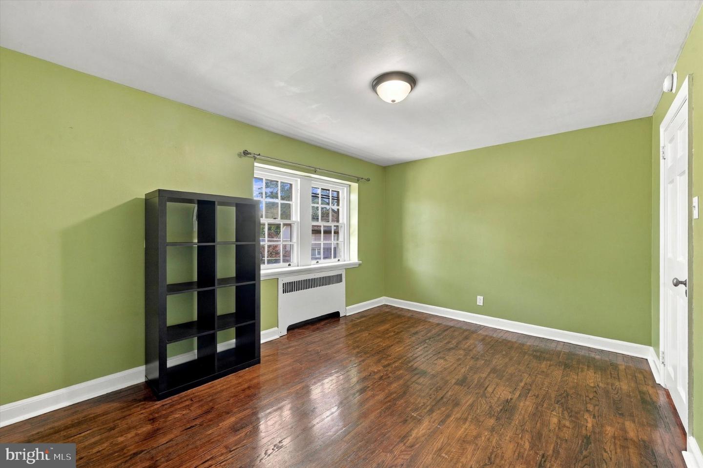 1822 Winton Ave Property Photo 25