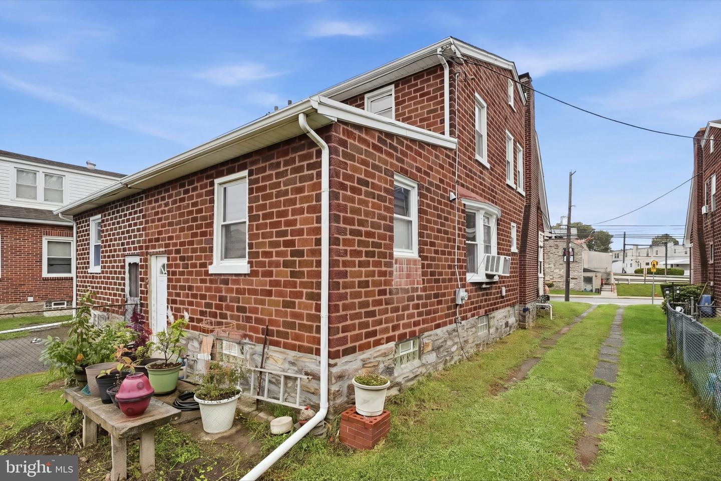 306 S Springfield Rd Property Photo 24