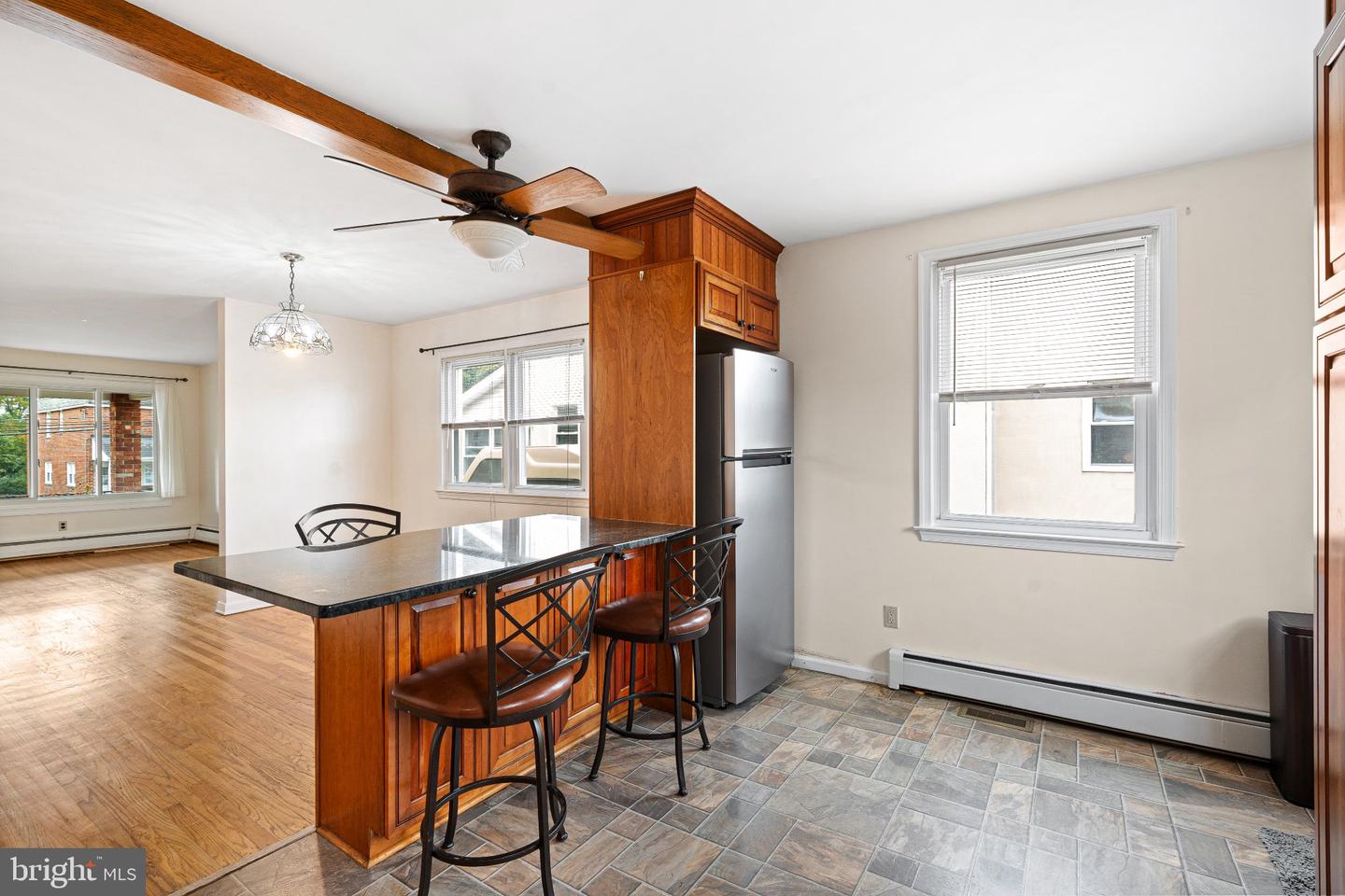 2609 Chestnut Ave Property Photo 6