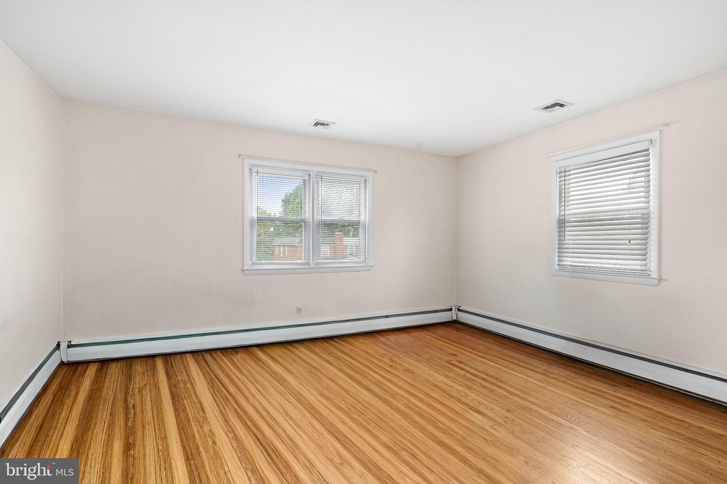 2609 Chestnut Ave Property Photo 19