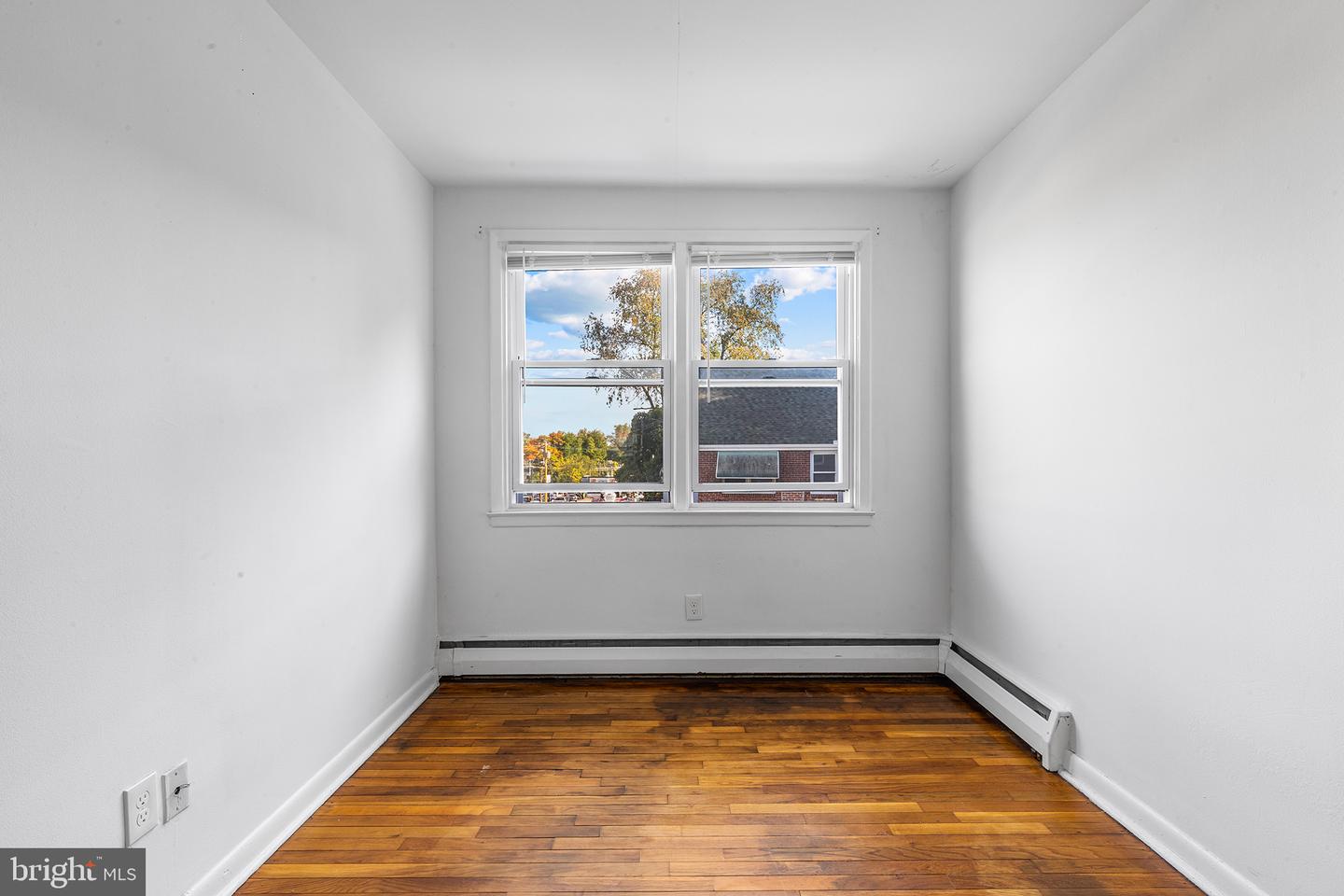 655 Drexel Ave Property Photo 39