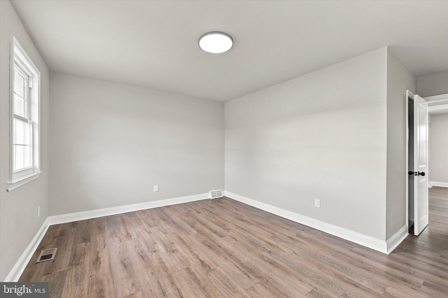 1552 Roosevelt Dr Property Photo 11