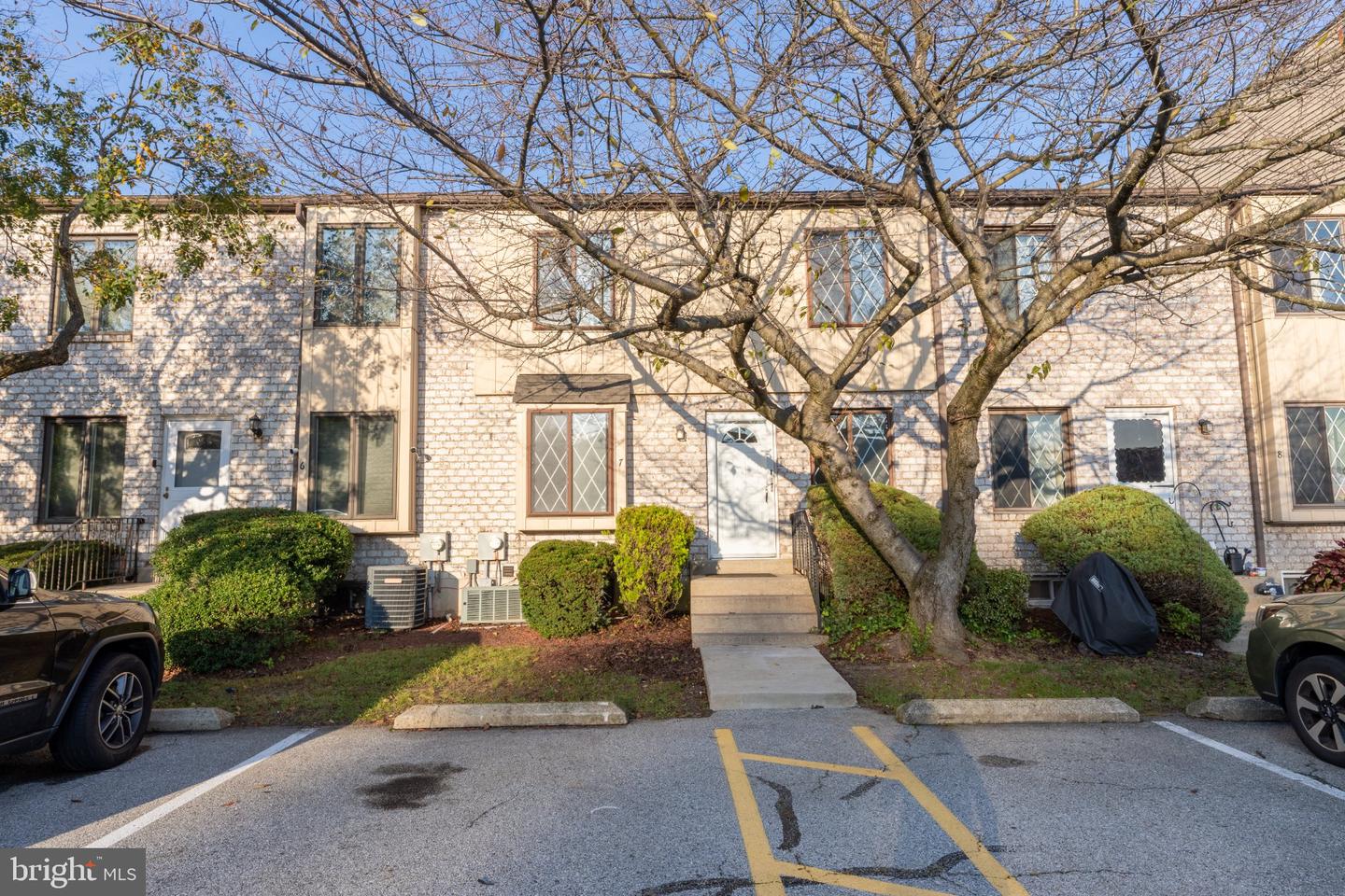 5200 HILLTOP DR #AA7 Property Photo 1