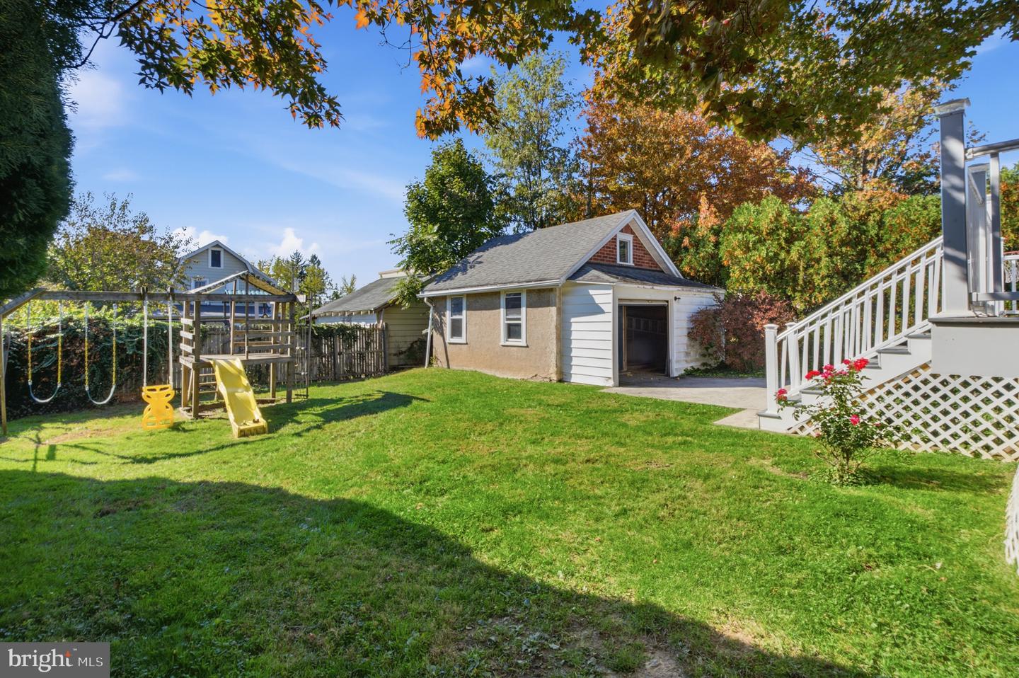 2312 Oakmont Ave Property Photo 44