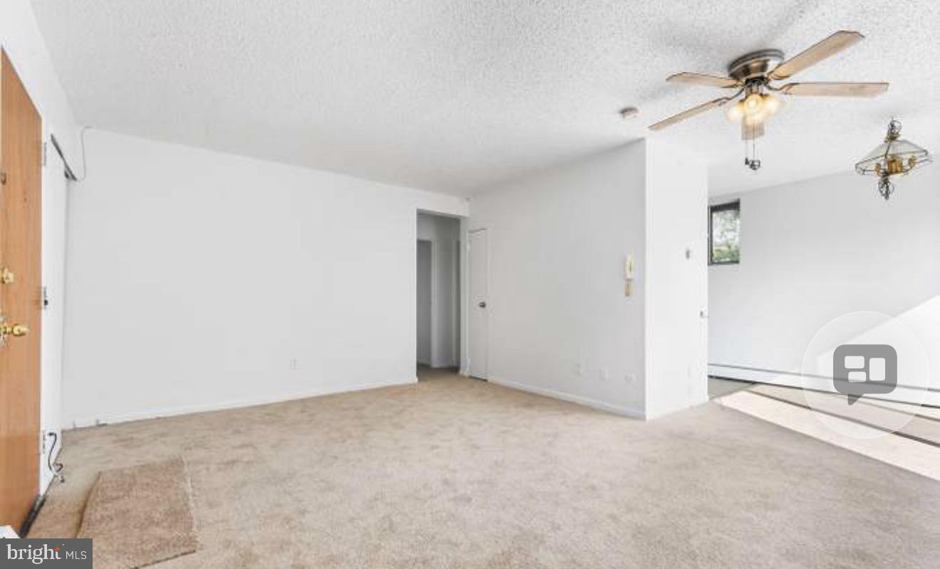 100 E Glenolden Ave E #r-19 Property Photo 3