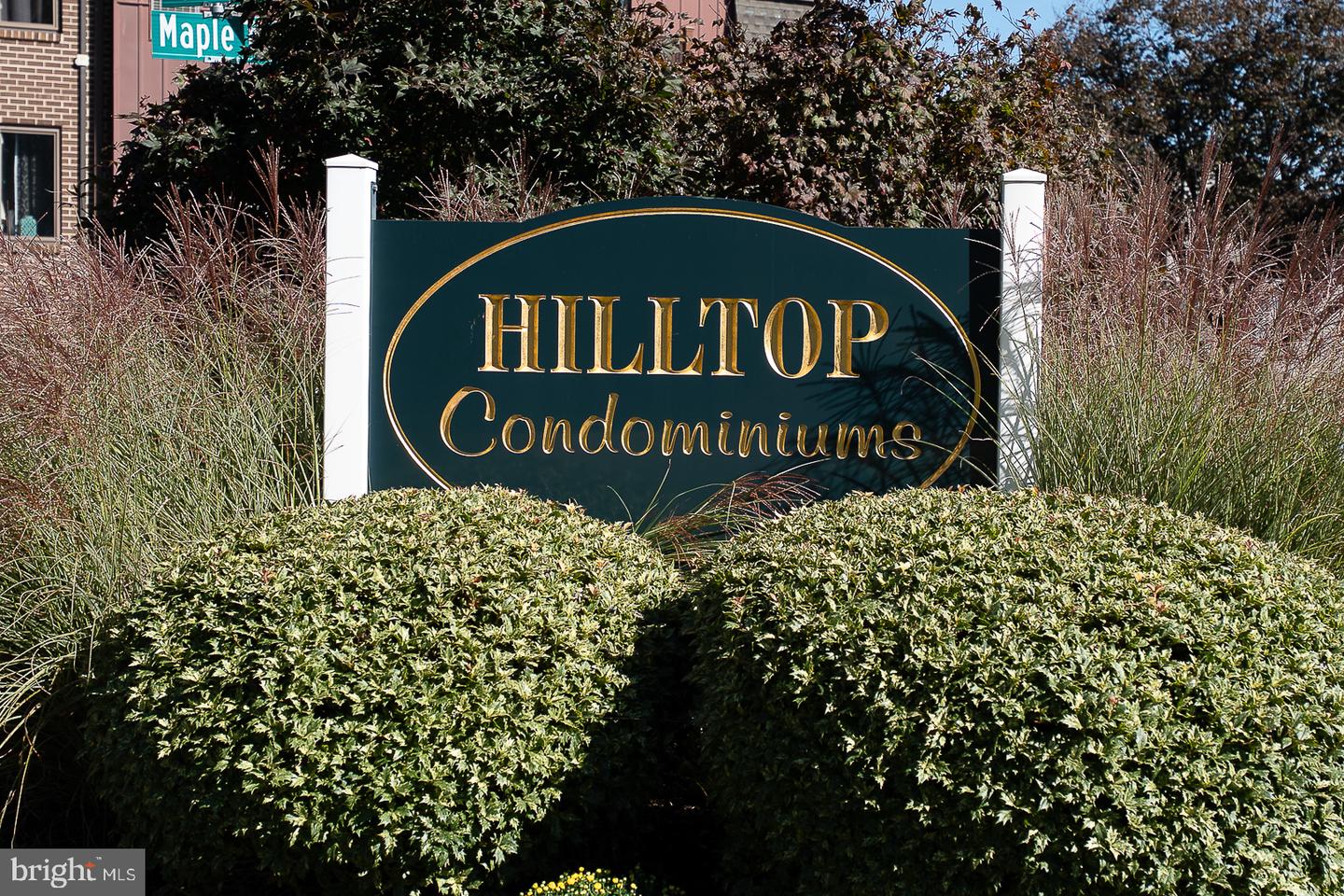 5200 HILLTOP DR #B26 Property Photo 1