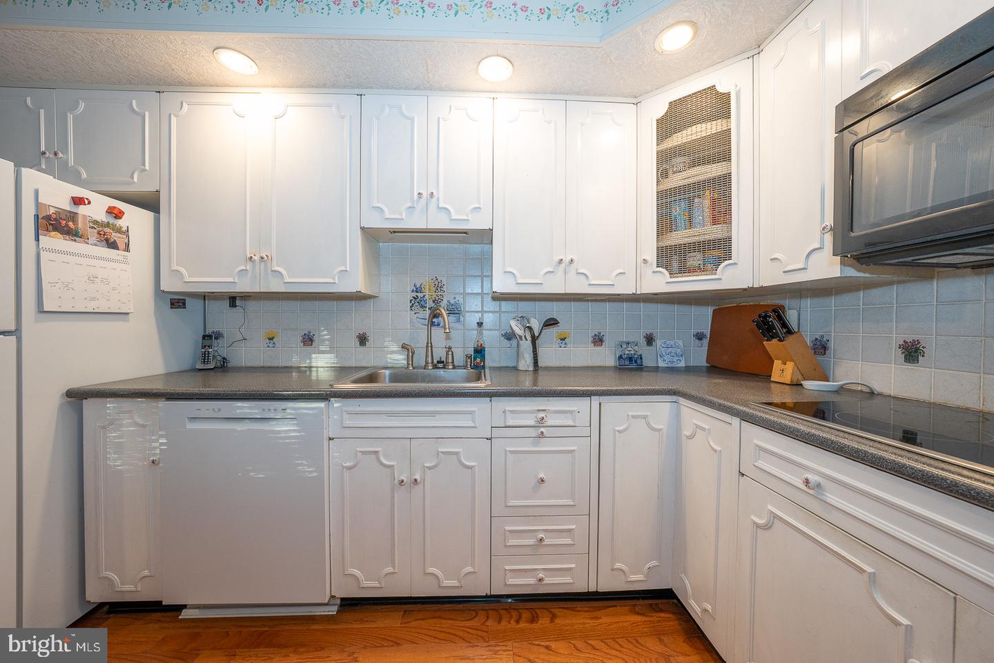 7 Lincoln Ln Property Photo 11