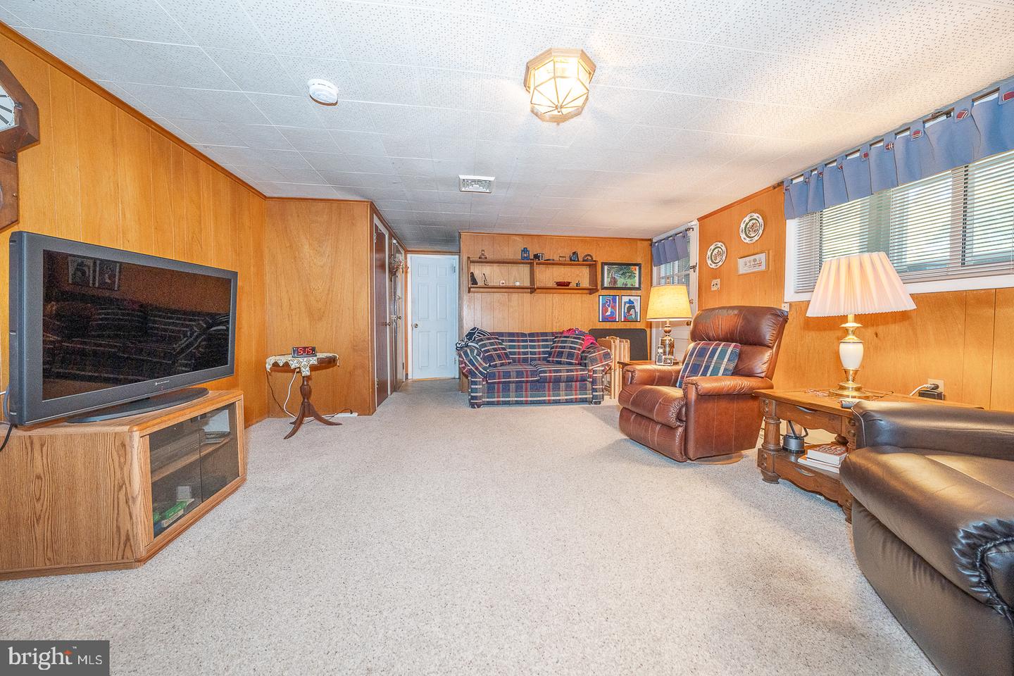 7 Lincoln Ln Property Photo 14