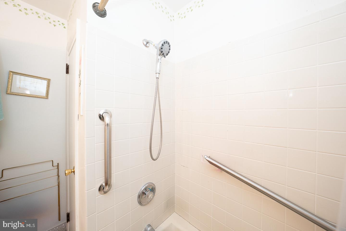 7 Lincoln Ln Property Photo 25