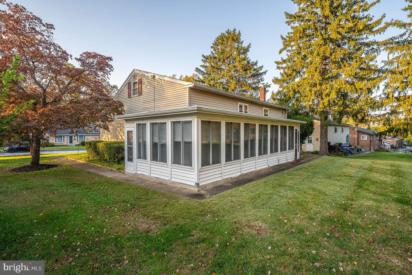 7 Lincoln Ln Property Photo 35
