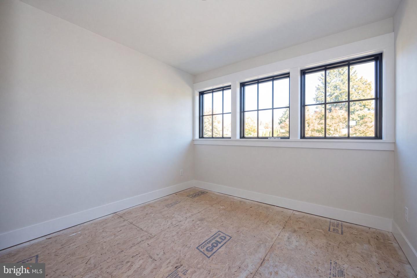 206 N Aberdeen Ave #e Property Photo 37
