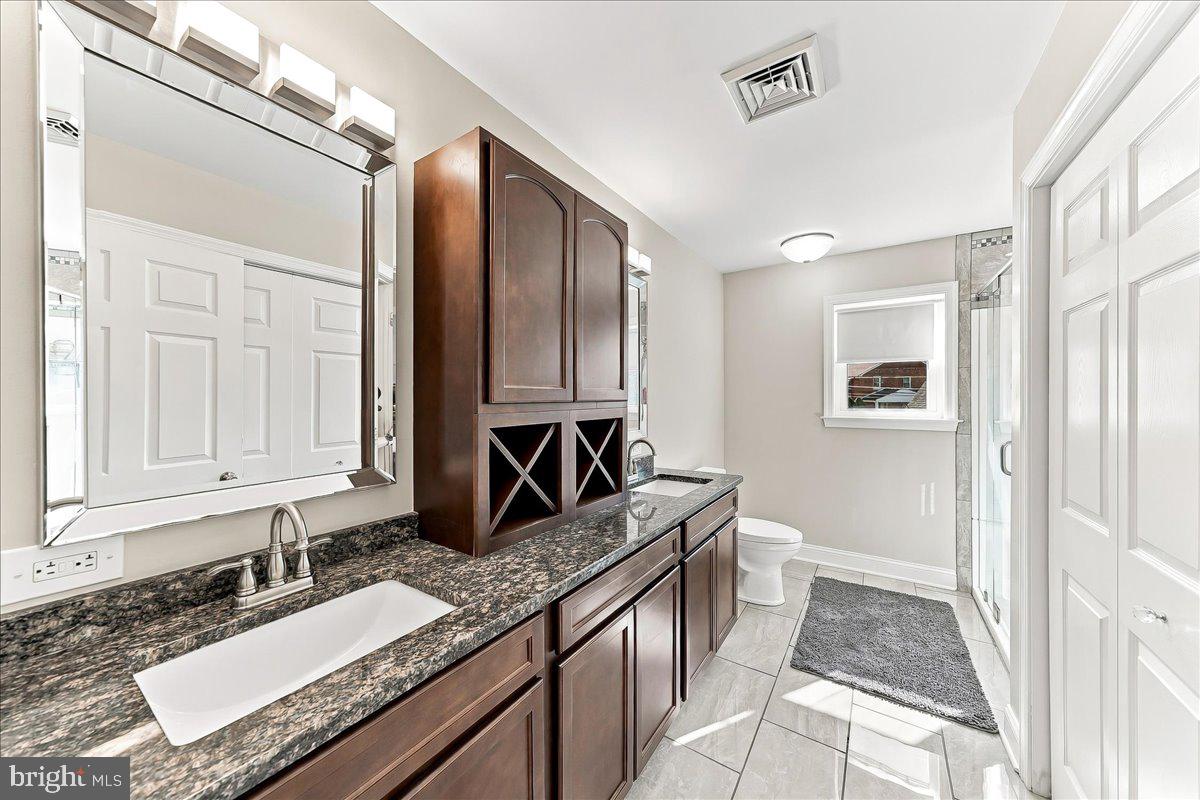 306 Governors Dr Property Photo 24