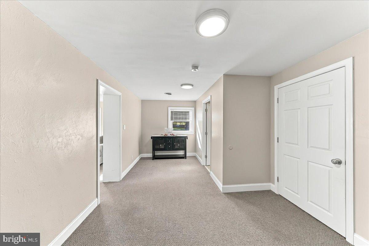 306 Governors Dr Property Photo 35