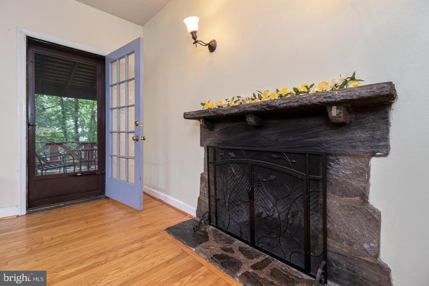 612 Beverly Blvd Property Photo 7
