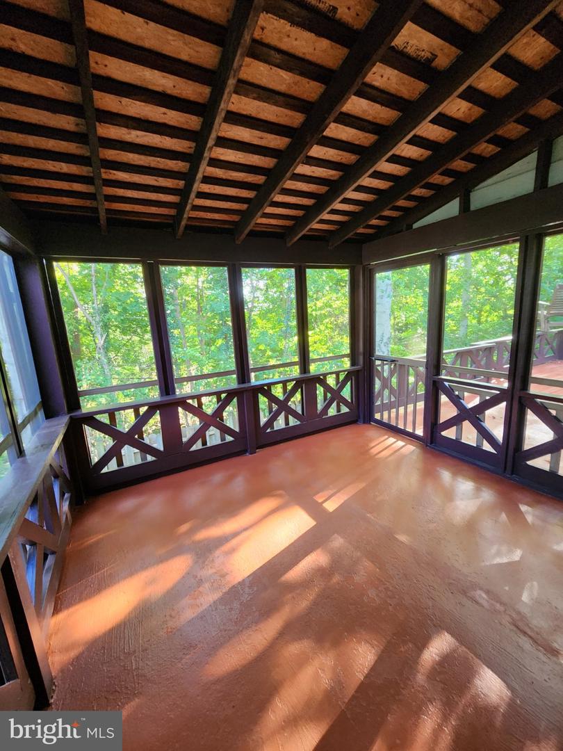 612 Beverly Blvd Property Photo 10