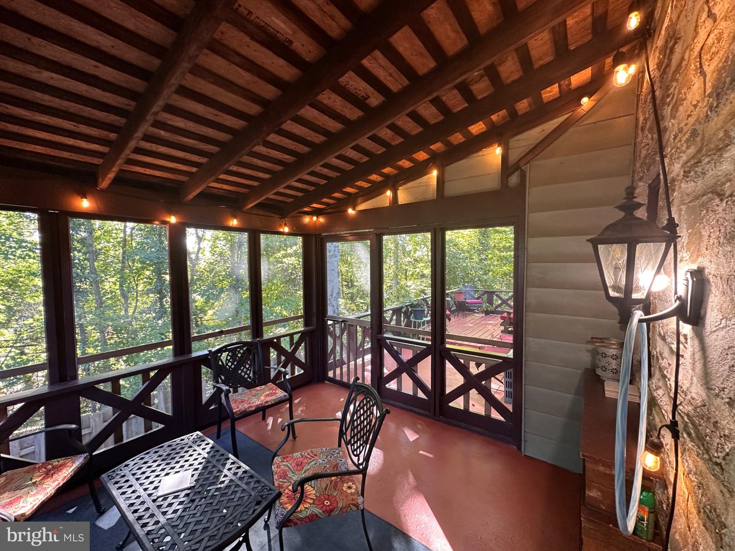 612 Beverly Blvd Property Photo 17