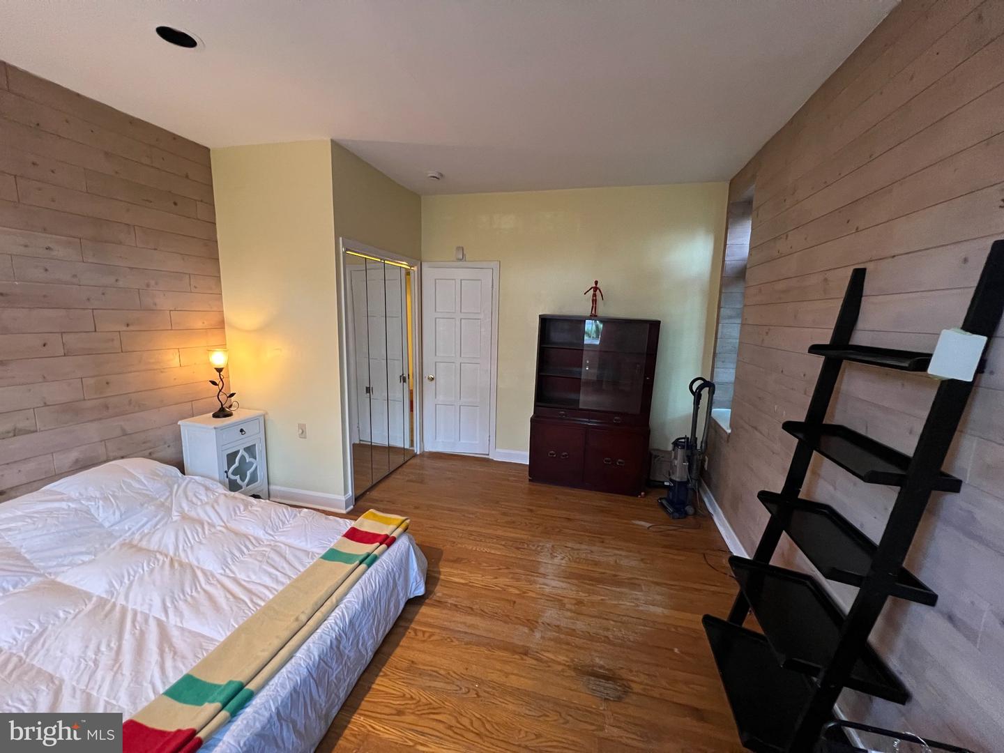 612 Beverly Blvd Property Photo 18