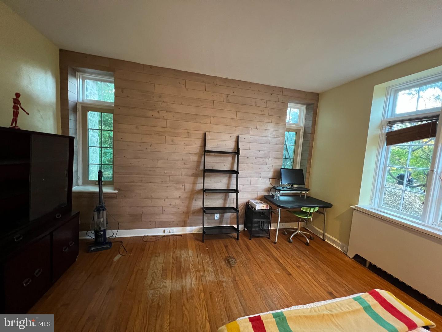 612 Beverly Blvd Property Photo 19