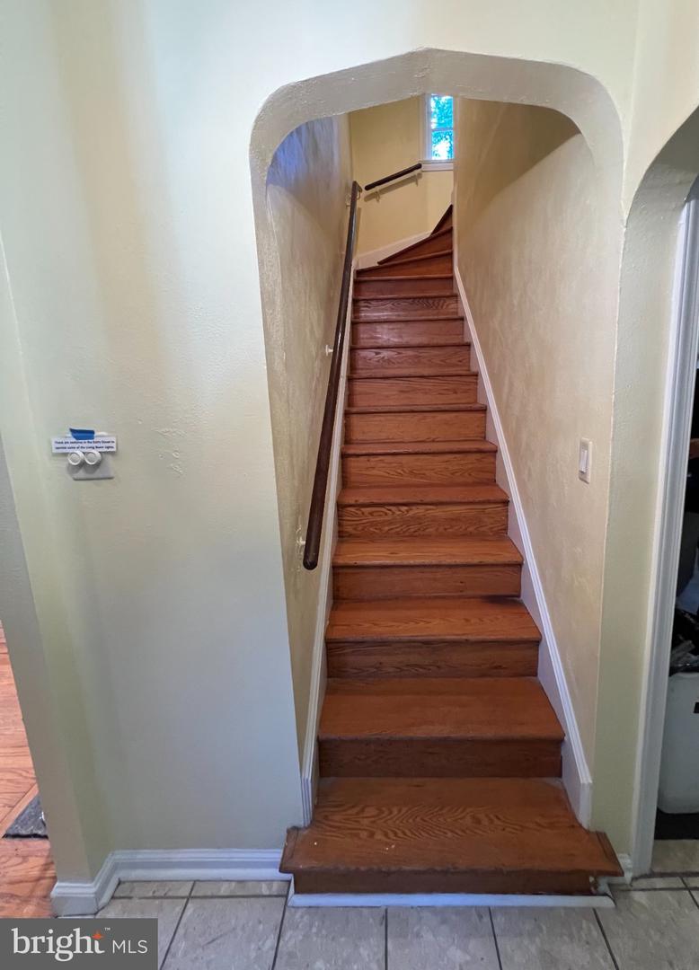 612 Beverly Blvd Property Photo 21