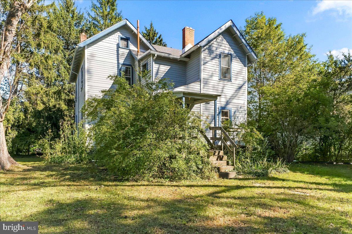 125 E Sylvan Ave Property Photo 32