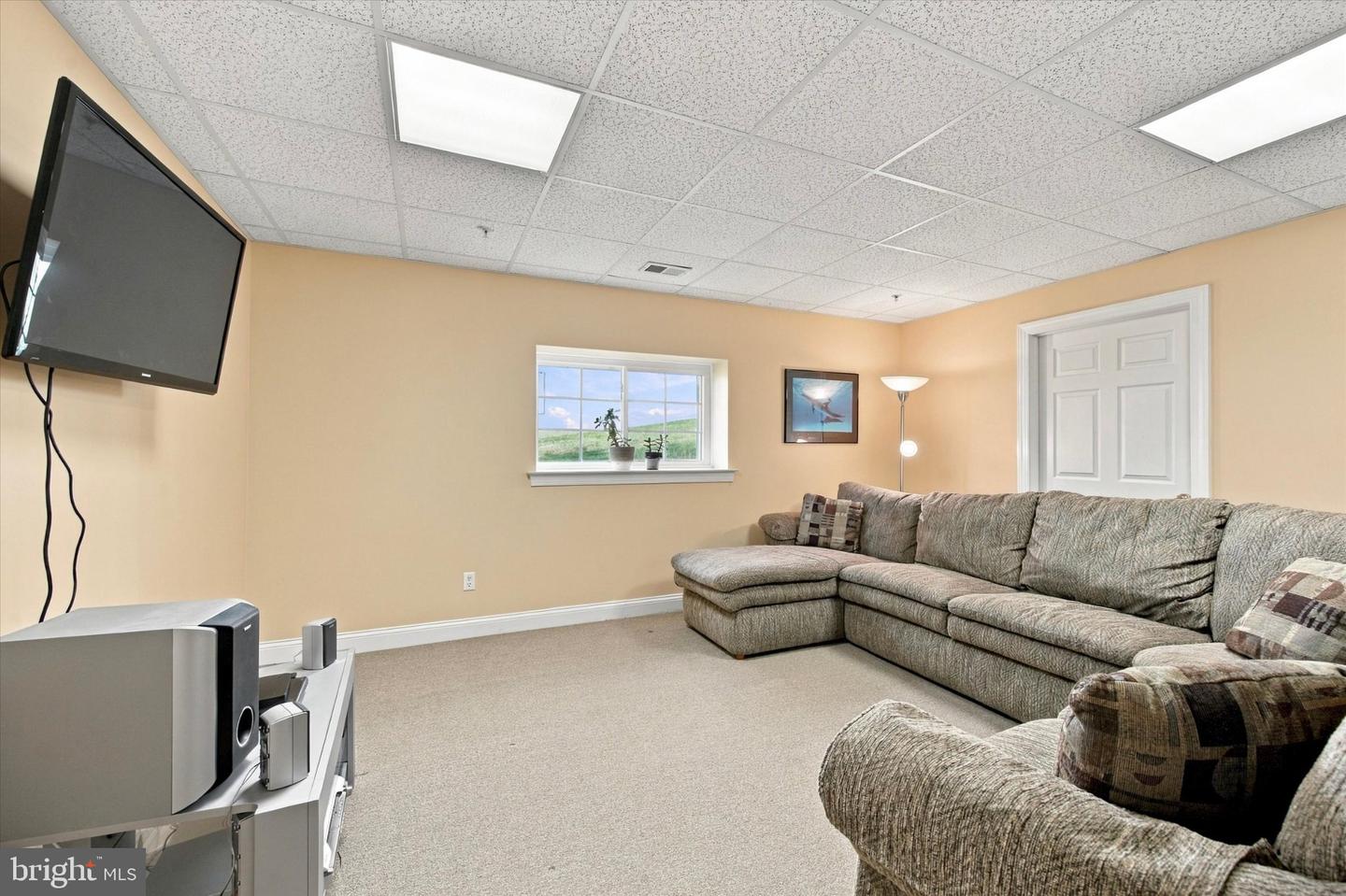 112 Ceton Ct Property Photo 32