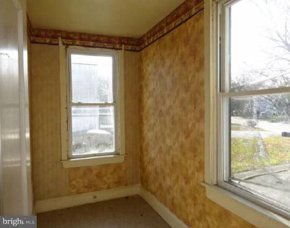 178 N Union Ave Property Photo 11