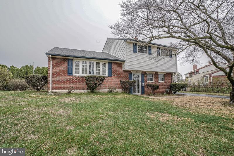 2680 Weir Rd Property Photo
