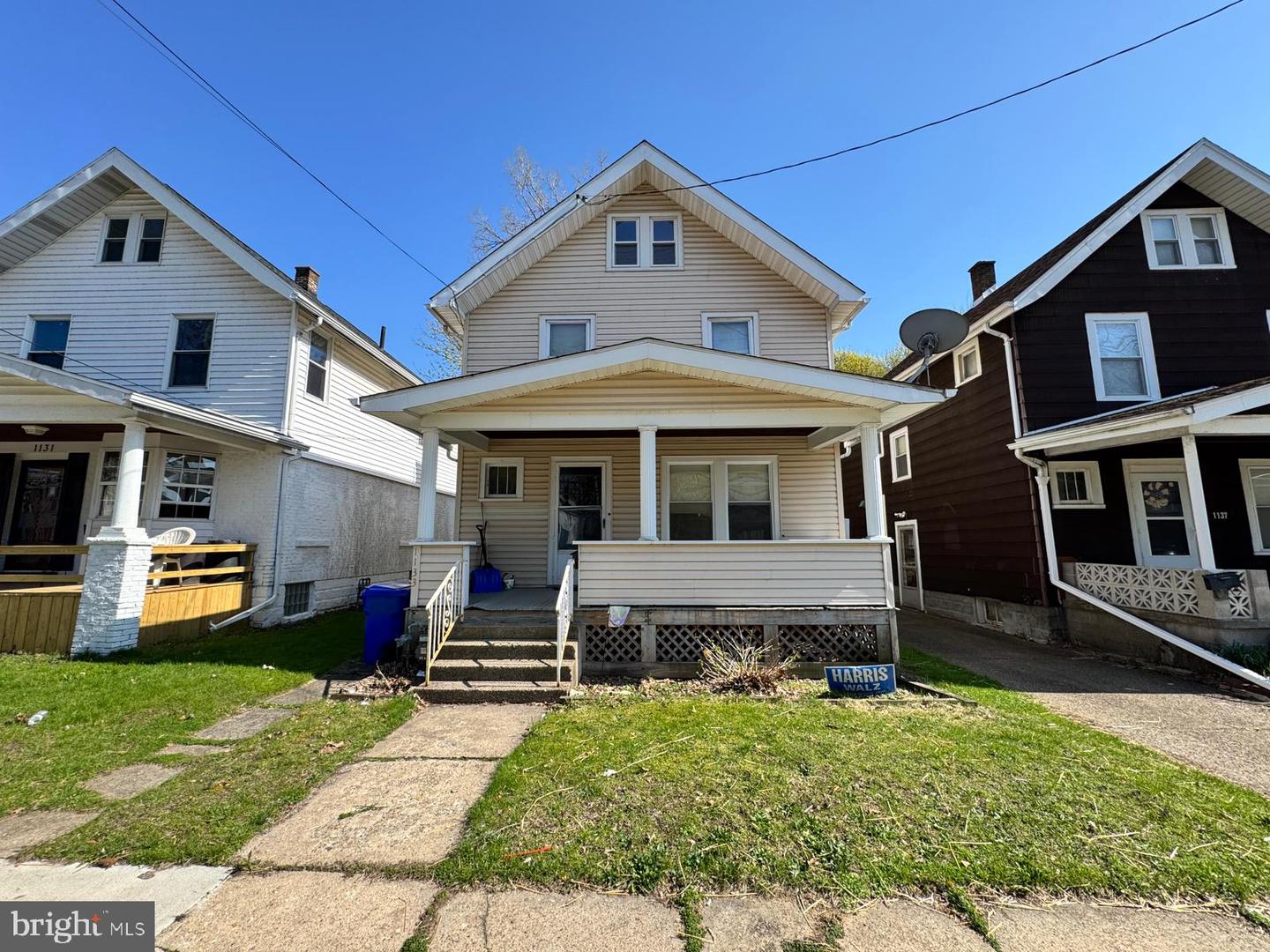 1133 W 5TH ST