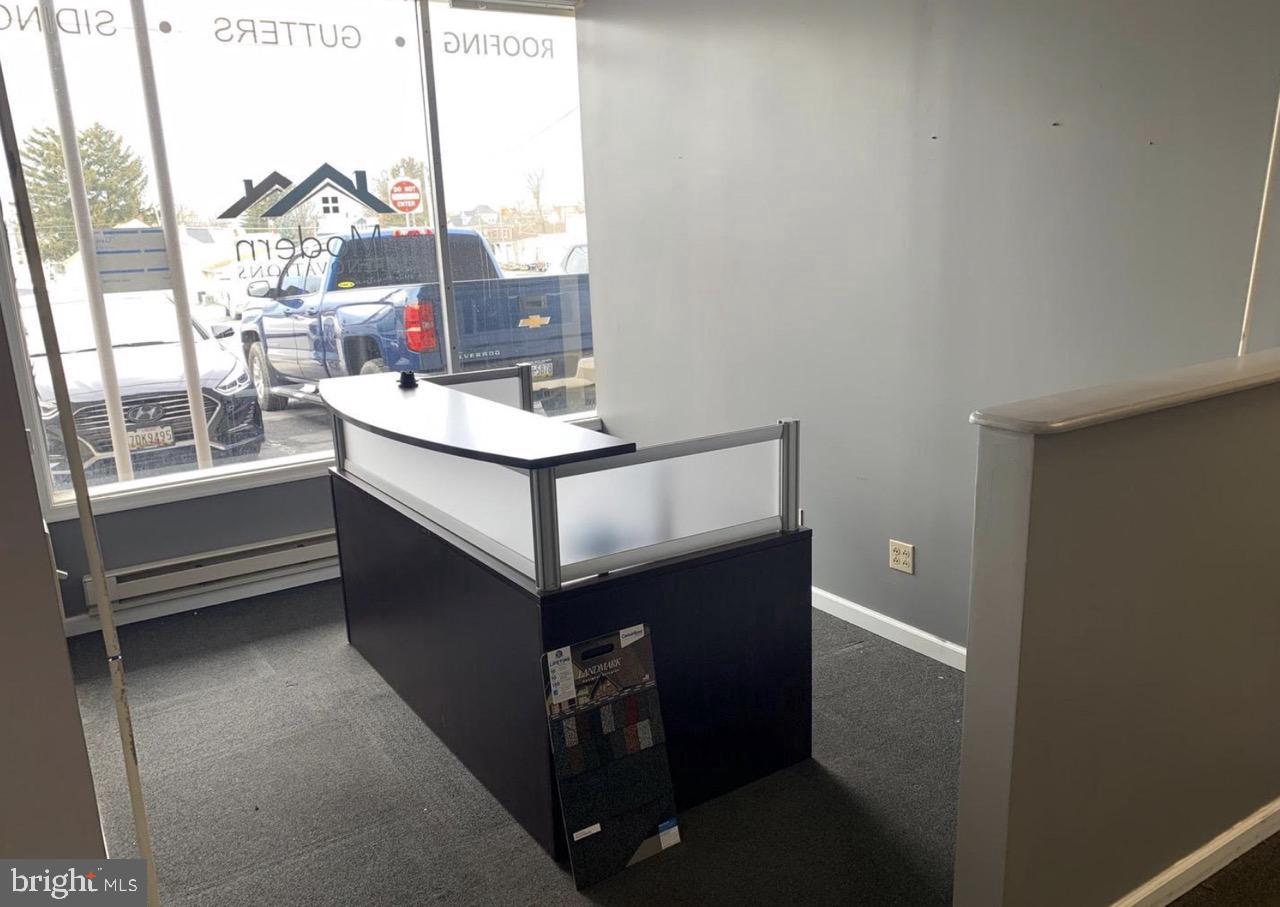 151 N Washington St #suite A Property Photo 6