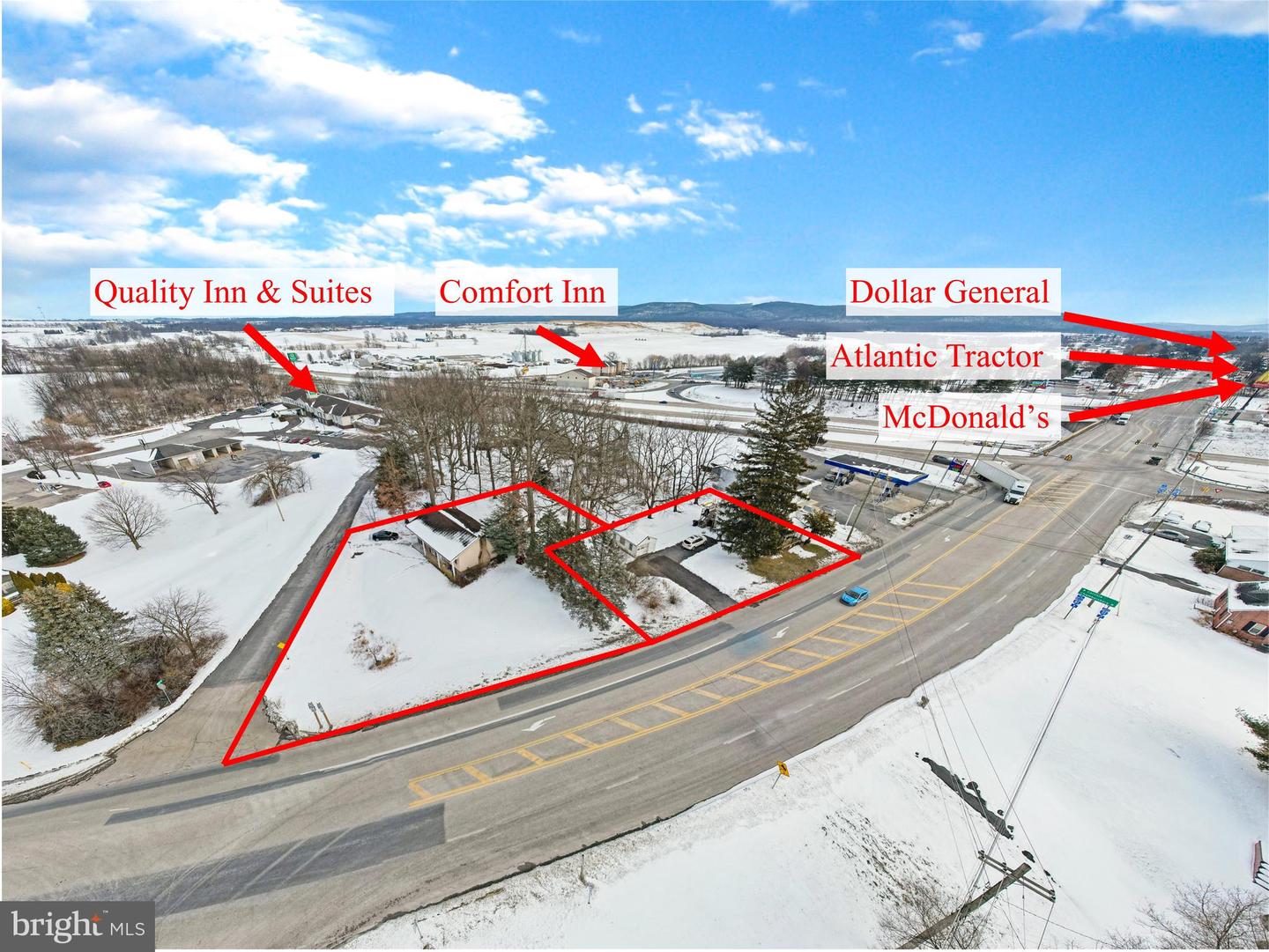 3462 Black Gap Road Property Photo 1